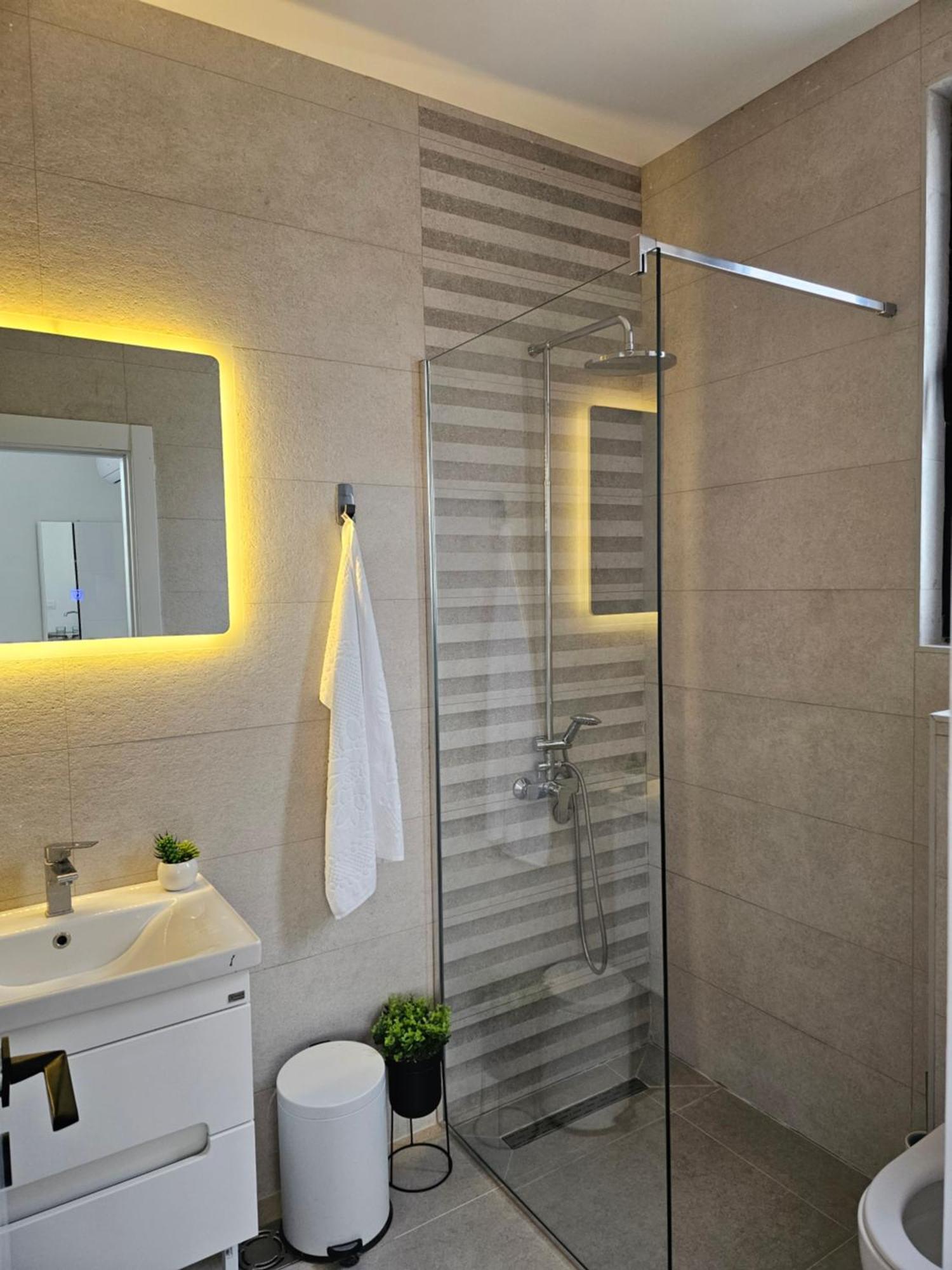 La Vida Apartments Budva Extérieur photo
